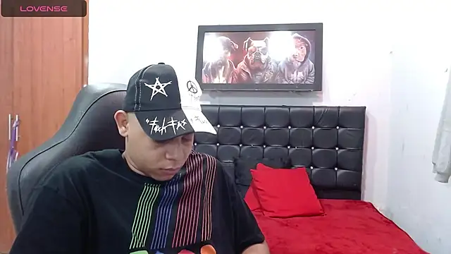 Alejandroo 22 online show from 03/21/25, 02:29