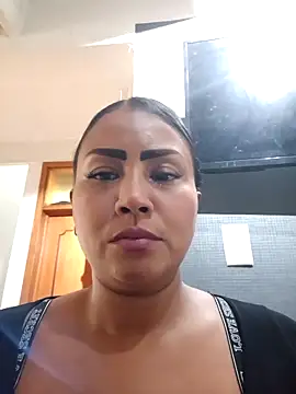 Ariana Rodriguez online show from 03/06/25, 06:59