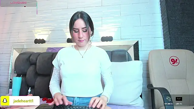 jade heartt online show from 09/24/25, 07:17