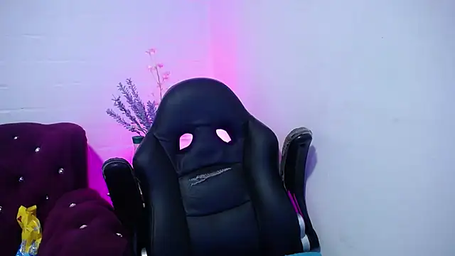 Ayliinn  online show from 09/21/25, 04:03