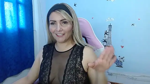 nanis milf online show from 04/27/26, 02:15