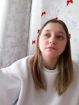 Snapshot of Bonechka chatting on 12/16/25, 07:24 Bonechka online show from 12/16/25, 07:24