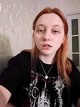 Snapshot of Bonechka chatting on 02/04/26, 05:24 Bonechka online show from 02/04/26, 05:24
