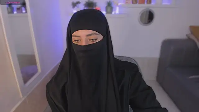 salma arabicc online show from 10/11/25, 04:01