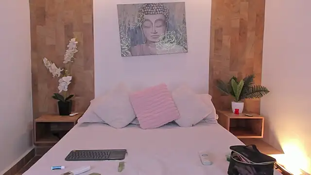 isabella winkler online show from 06/13/26, 10:57