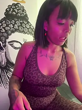 SarahLynn7 online show from 05/20/26, 12:50