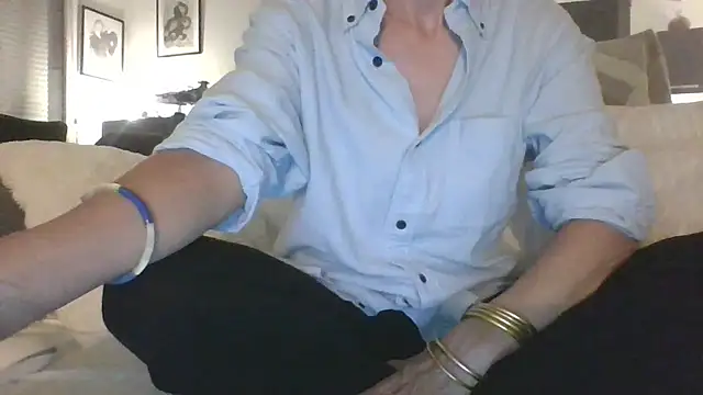 Valentinette online show from 05/14/26, 07:09