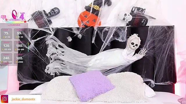 JackieDumont1 online show from 10/16/25, 07:37