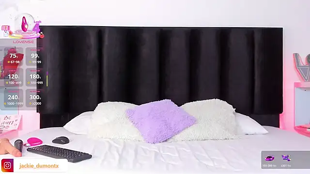 JackieDumont1 online show from 11/07/25, 08:20