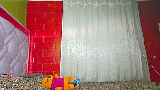 daniia johns online show from 10/22/25, 11:15