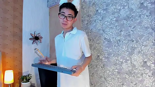 Snapshot of dads_rider chatting on 03/20/25, 11:05 dads rider online show from 03/20/25, 11:05