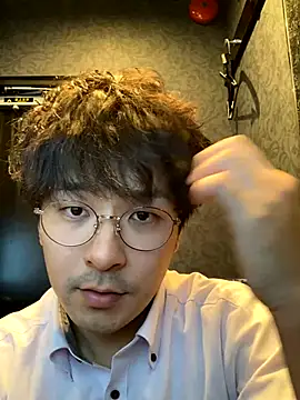 Snapshot of waka3232 chatting on 09/24/25, 11:35 waka3232 online show from 09/24/25, 11:35