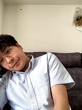 Snapshot of waka3232 chatting on 09/26/25, 02:48 waka3232 online show from 09/26/25, 02:48