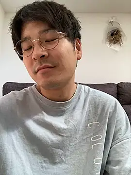 Snapshot of waka3232 chatting on 10/02/25, 12:39 waka3232 online show from 10/02/25, 12:39