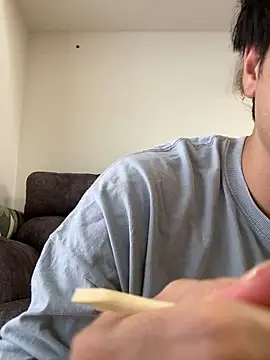 Snapshot of waka3232 chatting on 10/14/25, 02:01 waka3232 online show from 10/14/25, 02:01