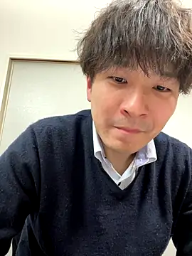 Snapshot of waka3232 chatting on 12/17/25, 08:20 waka3232 online show from 12/17/25, 08:20