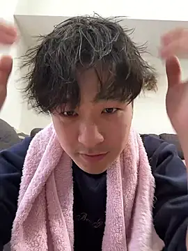Snapshot of waka3232 chatting on 02/27/26, 02:22 waka3232 online show from 02/27/26, 02:22