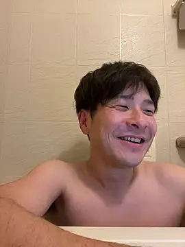 Snapshot of waka3232 chatting on 04/13/26, 02:17 waka3232 online show from 04/13/26, 02:17