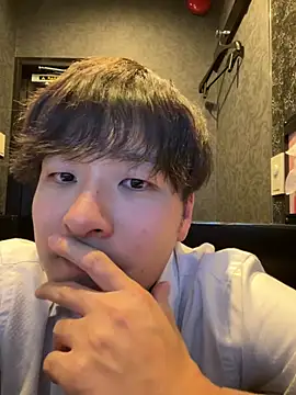 Snapshot of waka3232 chatting on 04/16/26, 11:11 waka3232 online show from 04/16/26, 11:11