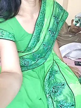 Snapshot of Cute-Zarina chatting on 11/21/25, 05:22 Cute-Zarina online show from 11/21/25, 05:22