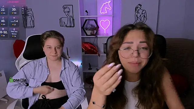 kiki swan online show from 10/10/25, 10:14