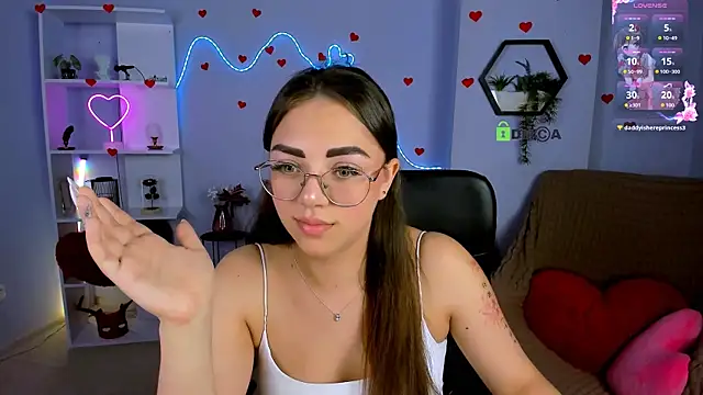kiki swan online show from 06/10/26, 07:57