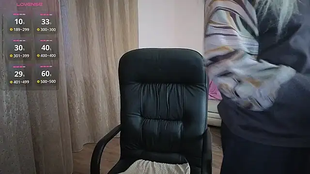 Wane Witch online show from 11/07/25, 01:33