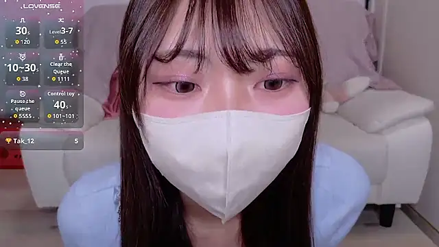 Snapshot of Ran-o0_0o chatting on 03/20/26, 05:23 Ran-o0 0o online show from 03/20/26, 05:23