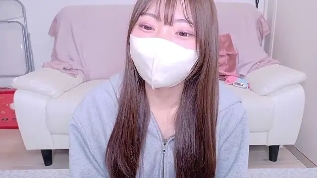 Snapshot of Ran-o0_0o chatting on 04/21/26, 02:04 Ran-o0 0o online show from 04/21/26, 02:04