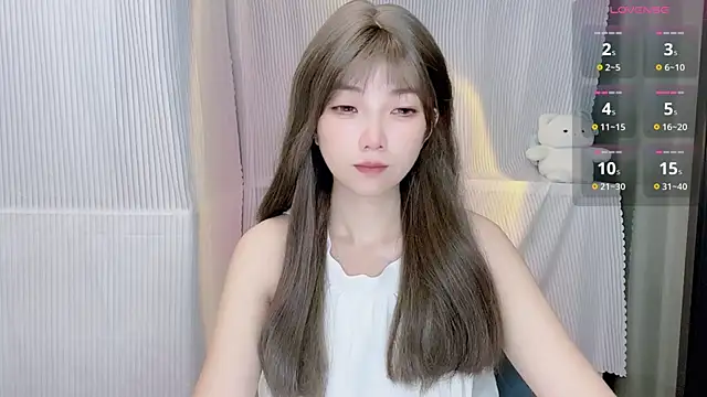 Evelyn-168 online show from 10/09/25, 01:20