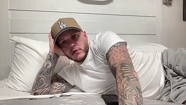 Snapshot of Thegreatwhitepipe chatting on 09/22/25, 10:06 Thegreatwhitepipe online show from 09/22/25, 10:06