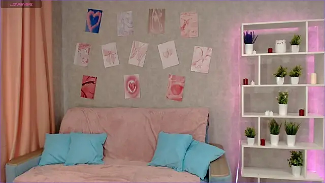 Cassie Scott online show from 03/17/25, 08:40