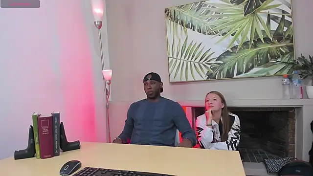 Snapshot of carter_sophia_ chatting on 03/06/25, 12:41 carter sophia online show from 03/06/25, 12:41