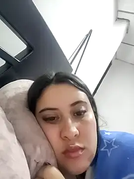 Snapshot of mialorents chatting on 09/30/25, 05:51 mialorents online show from 09/30/25, 05:51