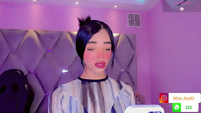 Snapshot of Nina_Keyli chatting on 12/02/25, 07:42 Nina Keyli online show from 12/02/25, 07:42