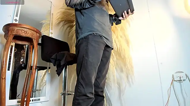 arthemisa hot online show from 03/18/25, 02:48