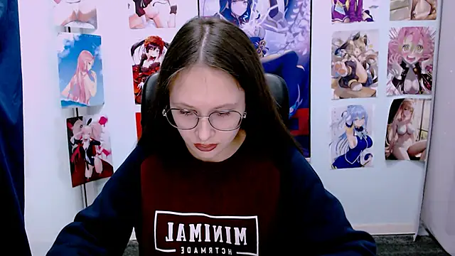 mona cloud online show from 03/09/25, 09:24