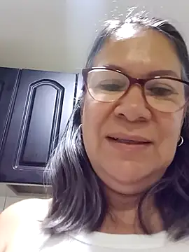 victoria wayne online show from 09/28/25, 09:47