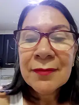 victoria wayne online show from 10/23/25, 10:47