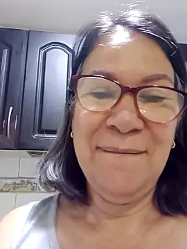 victoria wayne online show from 10/24/25, 10:11