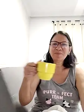 victoria wayne online show from 05/08/26, 09:25