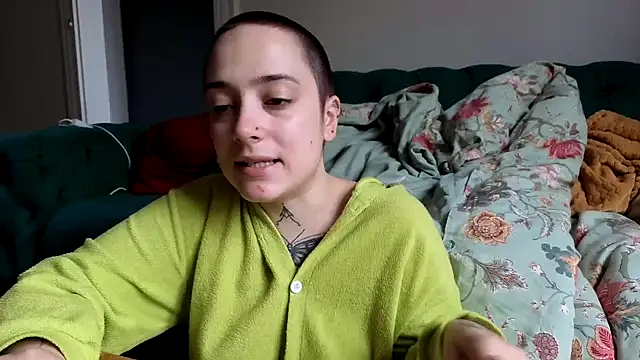 OllympeKaii online show from 11/10/25, 08:02