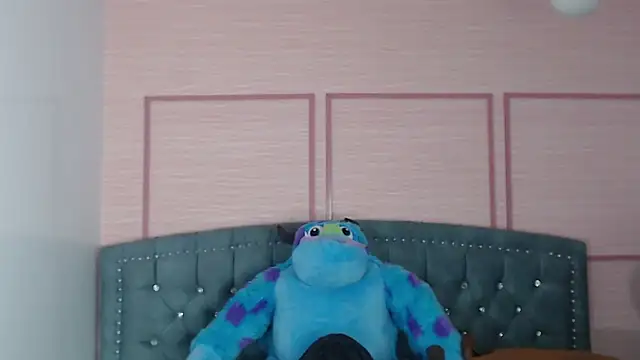 emma wockll t online show from 10/01/25, 01:11