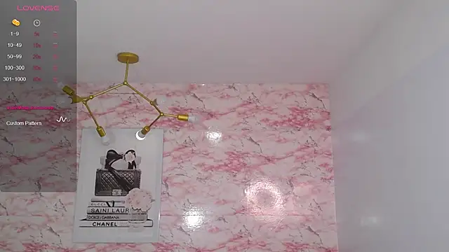 emma wockll t online show from 11/27/25, 01:40