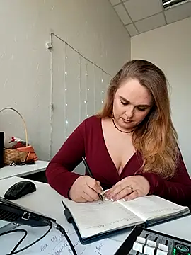 Juicy PeachLux online show from 09/14/25, 07:40