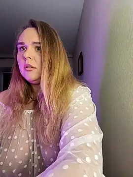 Juicy PeachLux online show from 09/22/25, 06:32