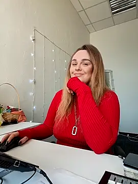 Juicy PeachLux online show from 10/04/25, 06:44