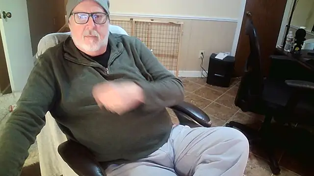 superbearboss online show from 12/04/25, 10:29