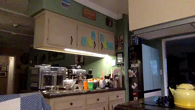 superbearboss online show from 12/05/25, 02:36