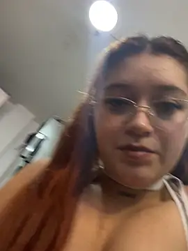 Karina Leon online show from 06/03/26, 10:04